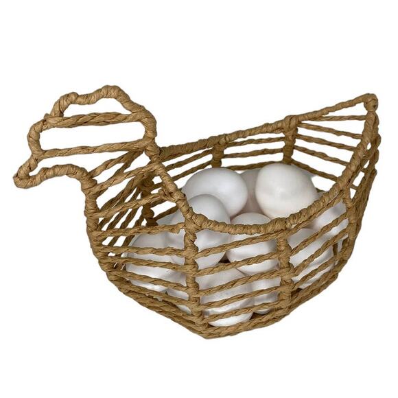 Woven Hen Basket New Without Tags - Picture 3 of 8